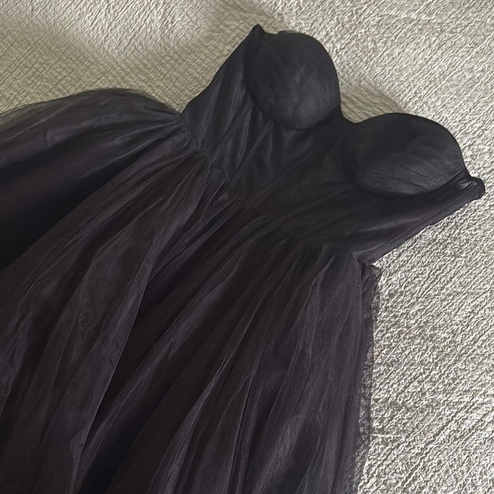 Black Strapless Gown for Prom